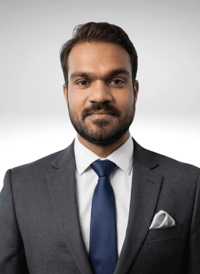 Adv. Shaharukh Khan